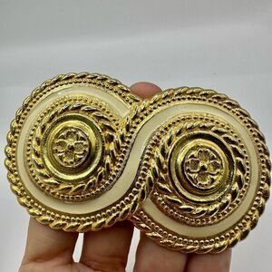 Day lor gold tone belt buckle